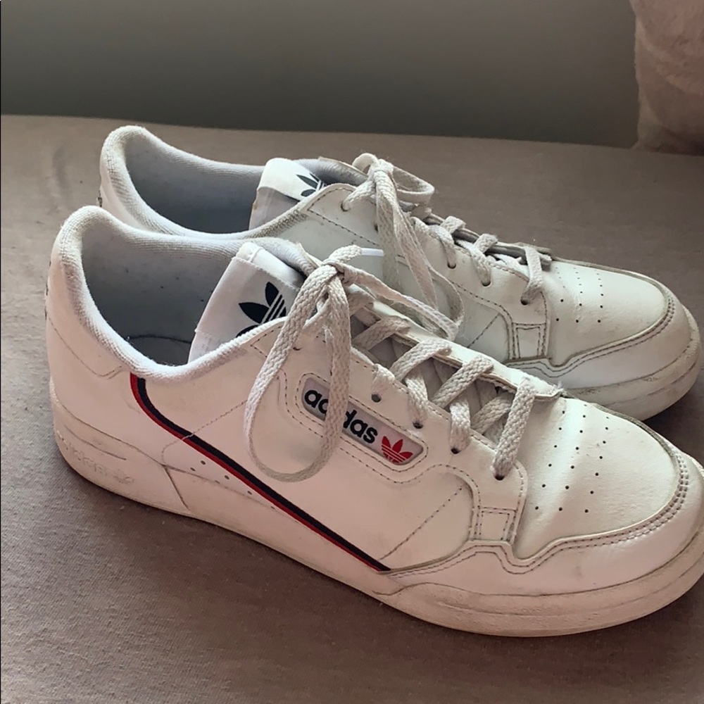 Adidas navy and red 80s white continental shoe